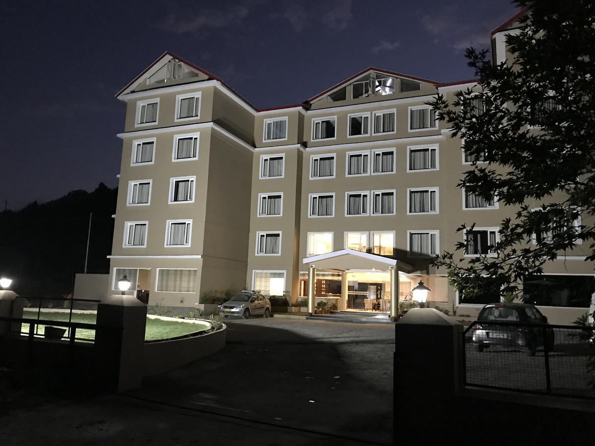 Hotel Maple Retreat Manāli Zewnętrze zdjęcie