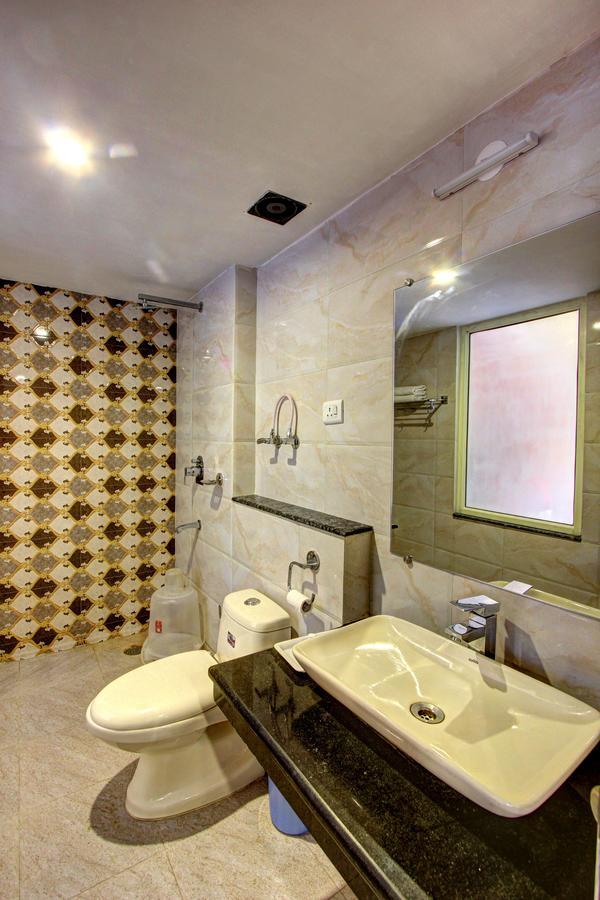 Hotel Maple Retreat Manāli Zewnętrze zdjęcie